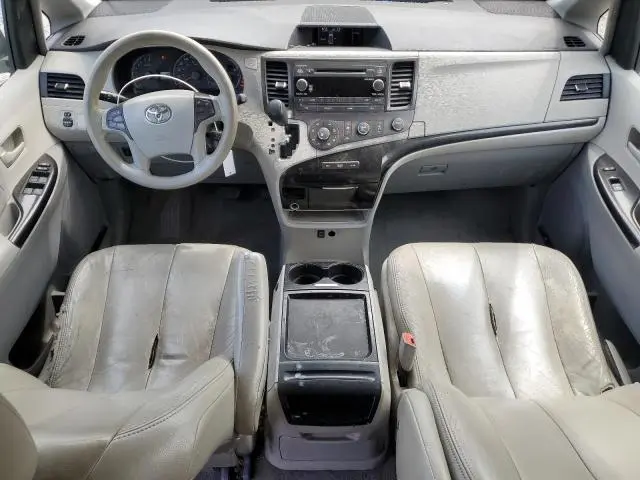 2011 TOYOTA SIENNA LE  