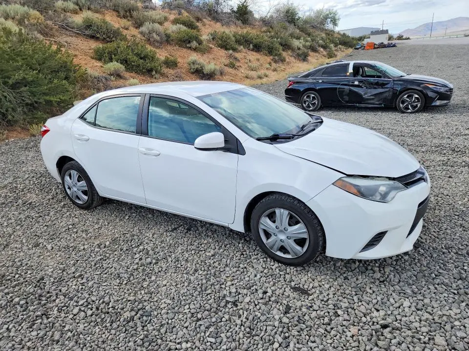 2015 TOYOTA COROLLA LE  