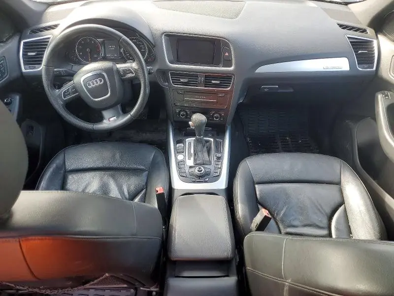 2011 AUDI Q5 PREMIUM PLUS  