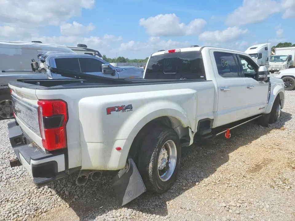 2023 FORD F450 SUPER DUTY LIMITED