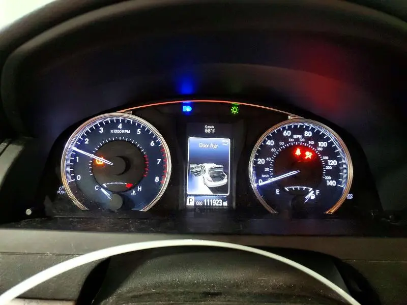 2016 TOYOTA CAMRY LE  