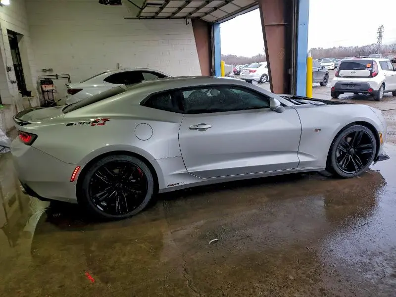 2017 CHEVROLET CAMARO LT  