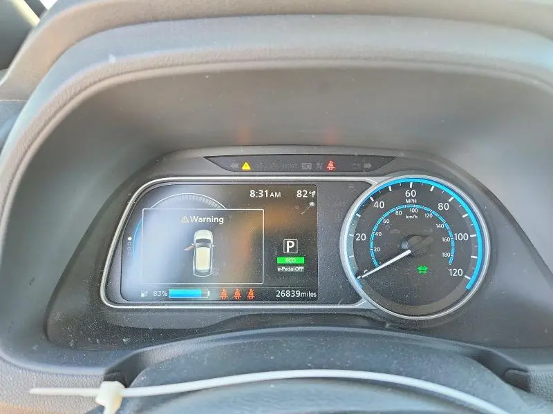 2025 NISSAN LEAF S  