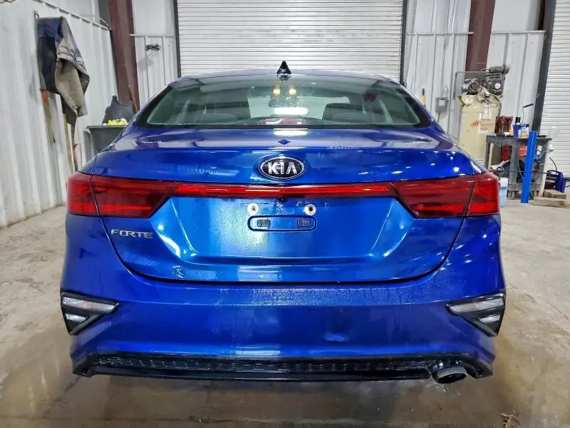 2019 KIA FORTE FE  