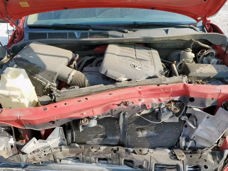 2013 TOYOTA TUNDRA CREWMAX SR5  
