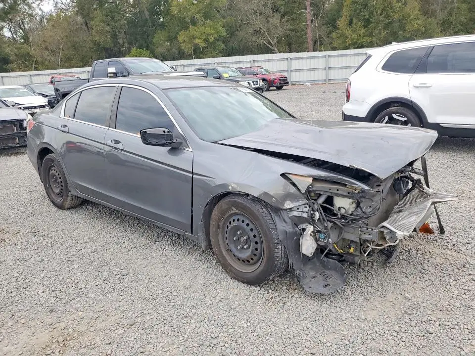 2011 HONDA ACCORD LX  