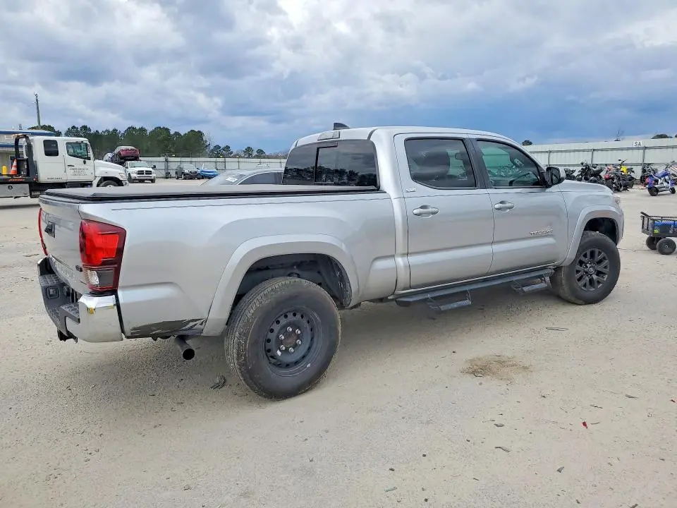 2022 TOYOTA TACOMA DOUBLE CAB  