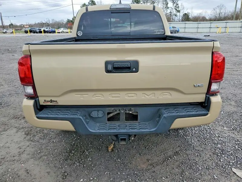 2018 TOYOTA TACOMA DOUBLE CAB  