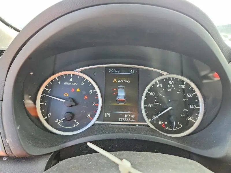 2016 NISSAN SENTRA SV  
