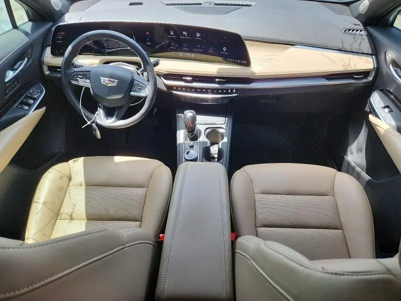 2024 CADILLAC XT4 PREMIUM LUXURY  