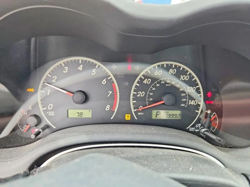 2011 TOYOTA COROLLA LE  
