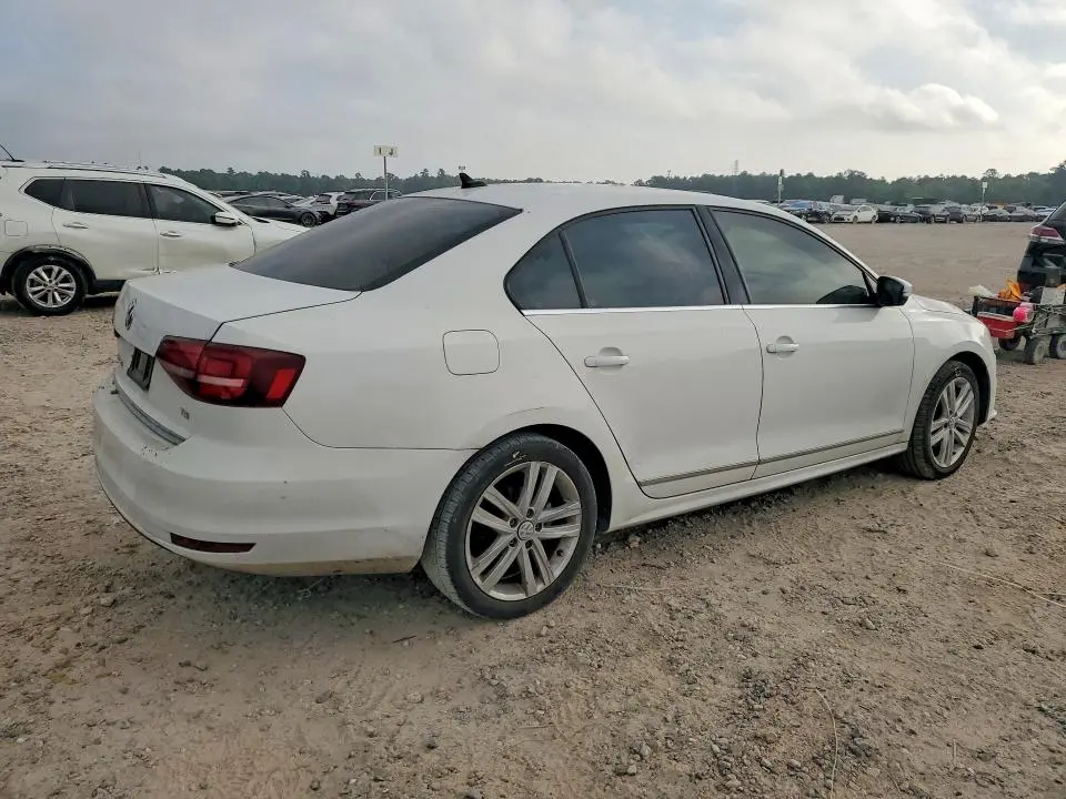 2017 VOLKSWAGEN JETTA SEL  