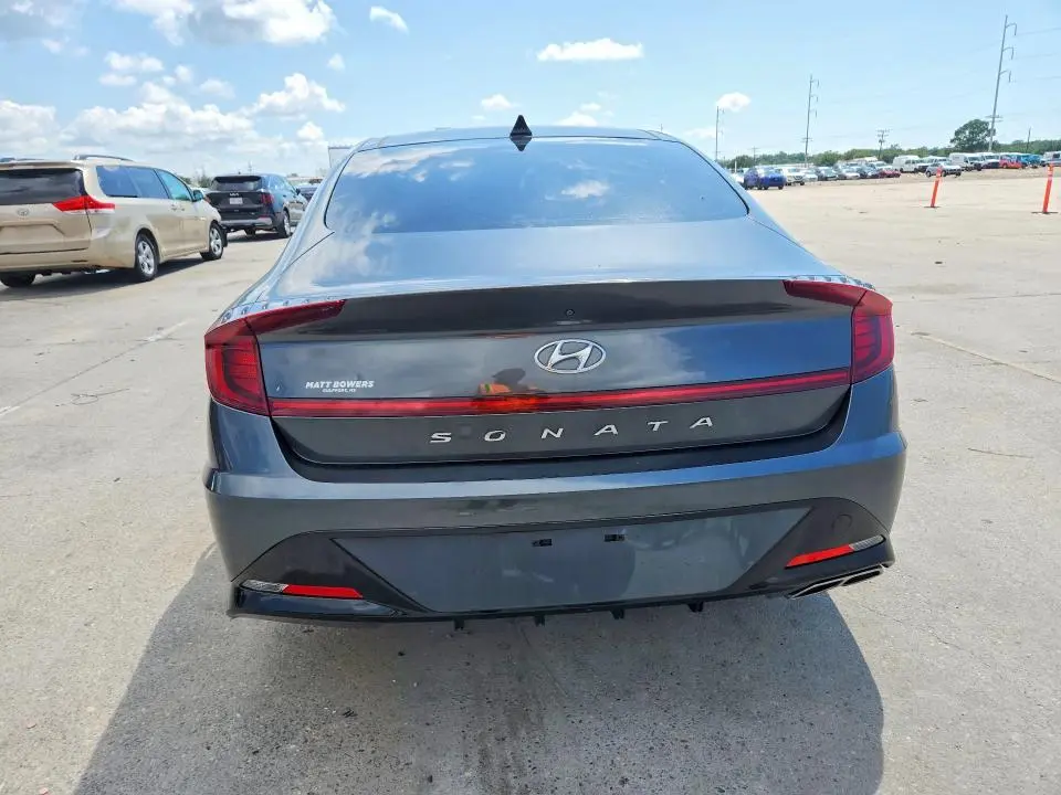 2023 HYUNDAI SONATA SEL  