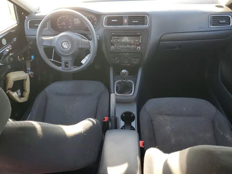 2014 VOLKSWAGEN JETTA BASE  