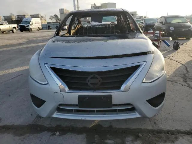 2019 NISSAN VERSA S  