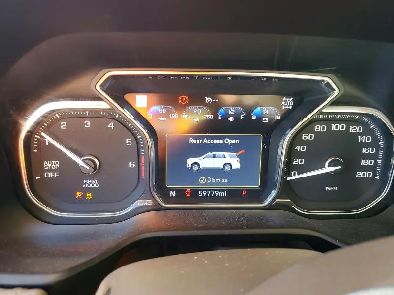 2021 GMC YUKON DENALI  