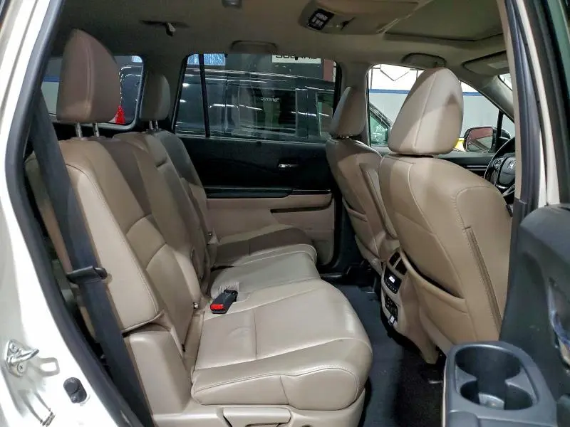 2016 HONDA PILOT TOURING  