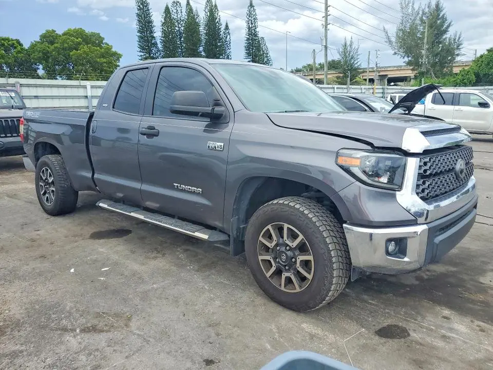 2020 TOYOTA TUNDRA SR5  