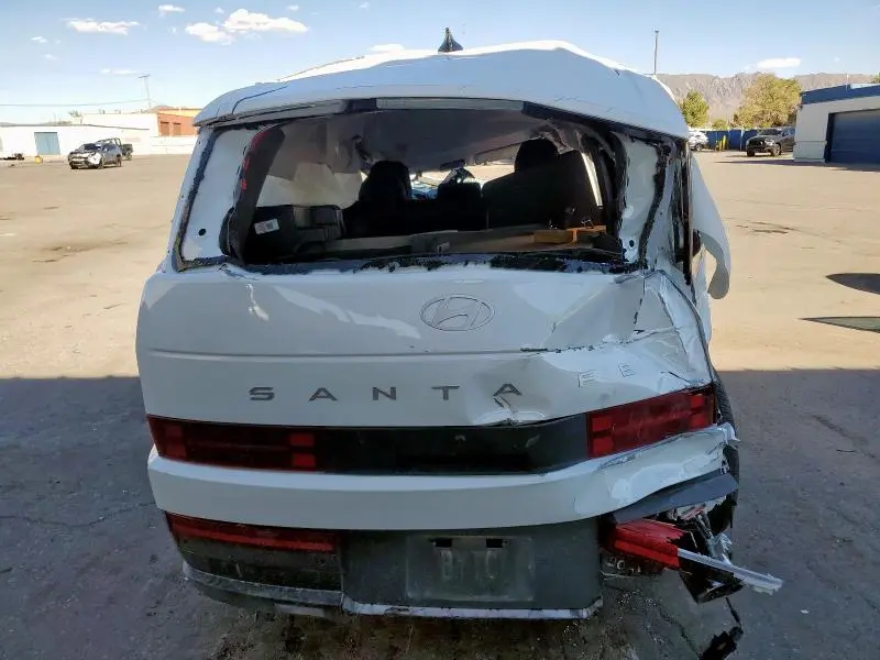 2024 HYUNDAI SANTA FE SE  