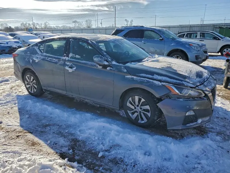 2019 NISSAN ALTIMA S  