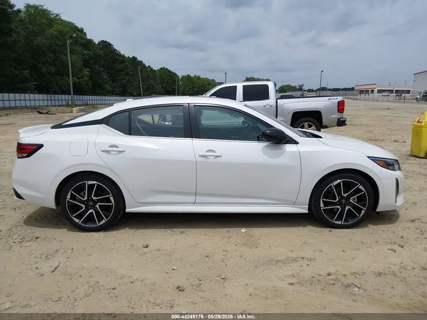 2025 NISSAN SENTRA SR