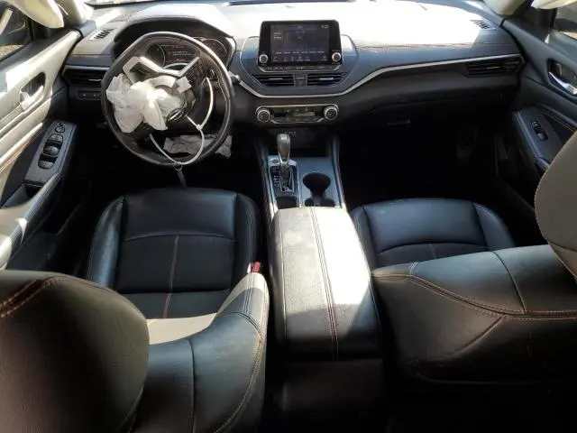 2022 NISSAN ALTIMA SR  