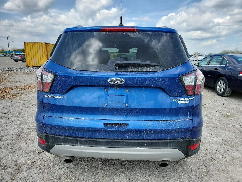 2017 FORD ESCAPE TITANIUM  
