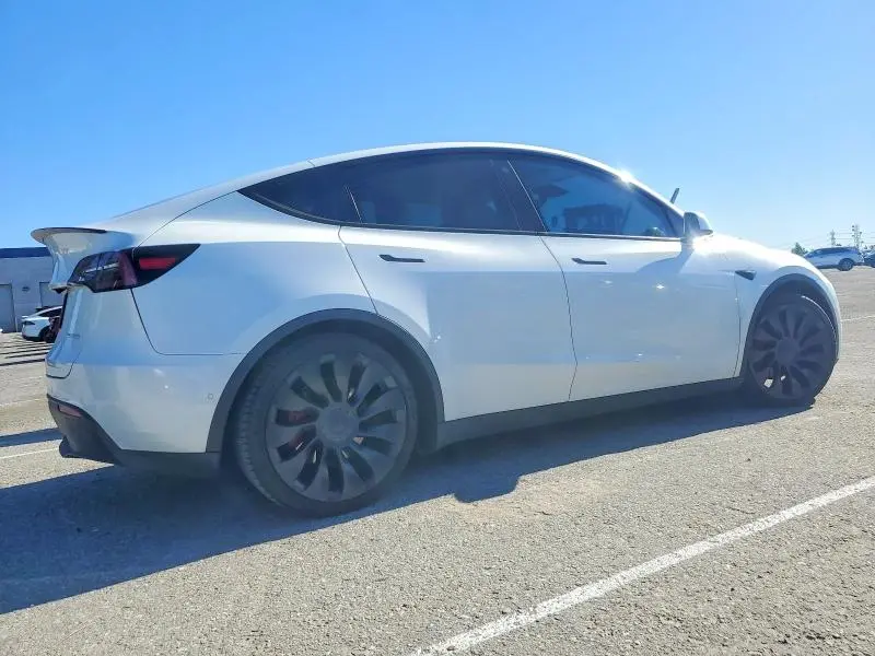 2022 TESLA MODEL Y   