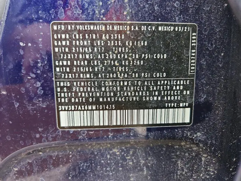 2021 VOLKSWAGEN TIGUAN SE  