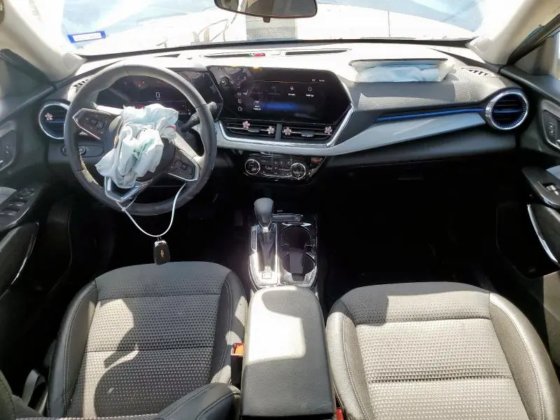 2025 CHEVROLET TRAX 1LT  