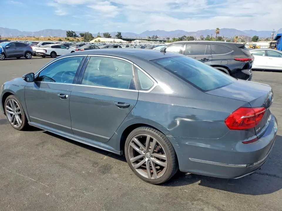 2016 VOLKSWAGEN PASSAT S  