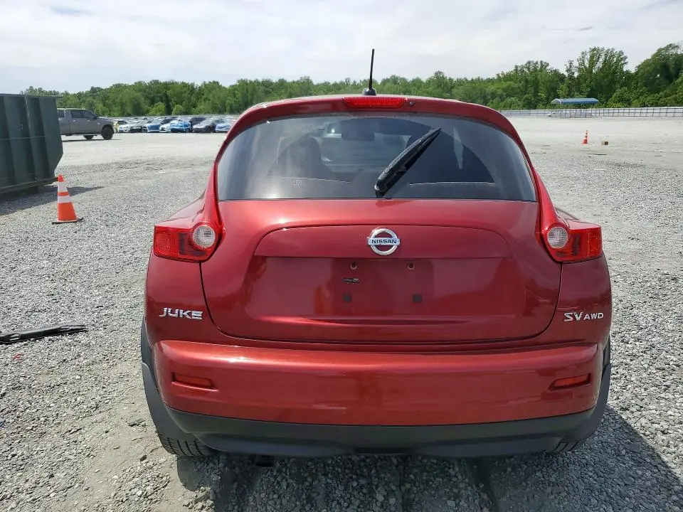 2011 NISSAN JUKE S  