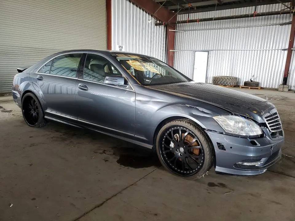 2010 MERCEDES-BENZ S 400  