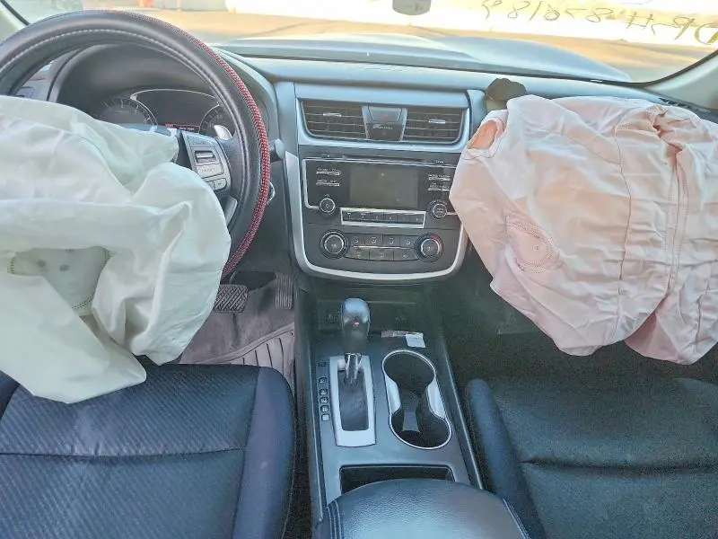 2017 NISSAN ALTIMA 2.5 SR  