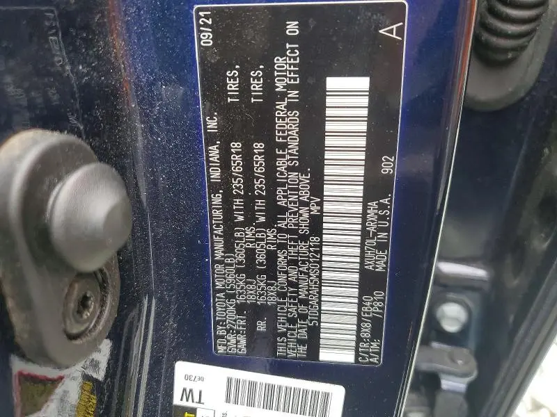 2021 TOYOTA HIGHLANDER HYBRID XLE  