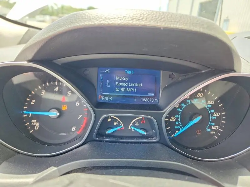2014 FORD ESCAPE S  