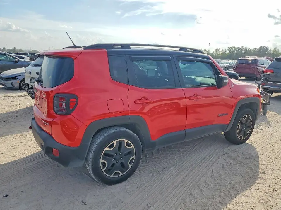 2016 JEEP RENEGADE TRAILHAWK  