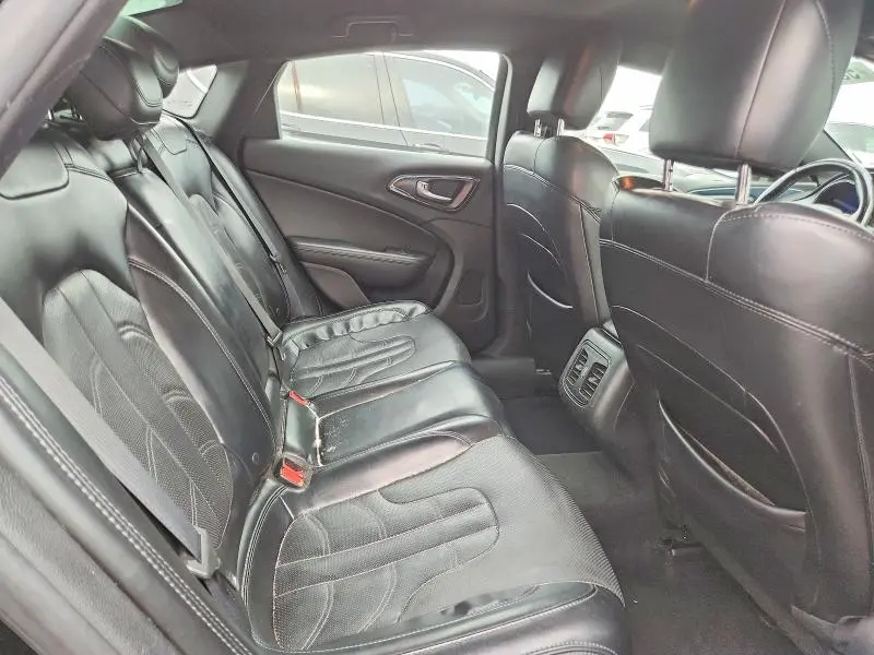 2016 CHRYSLER 200 S  