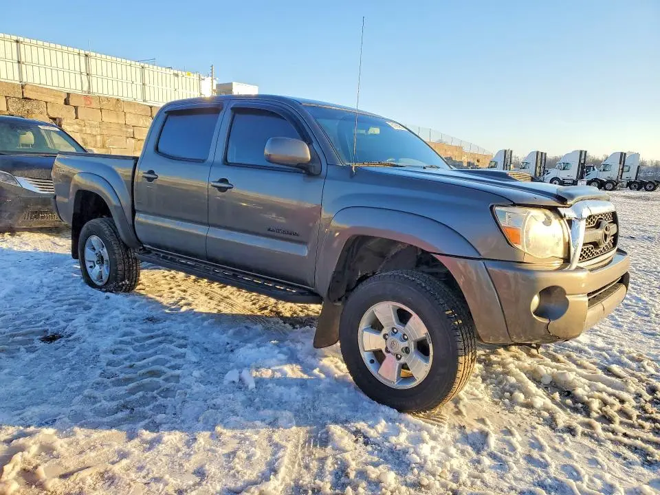 2011 TOYOTA TACOMA DOUBLE CAB  