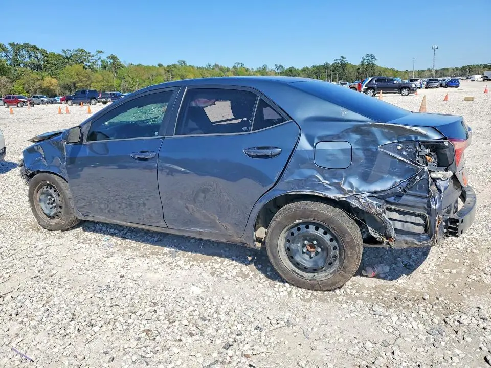 2017 TOYOTA COROLLA LE  