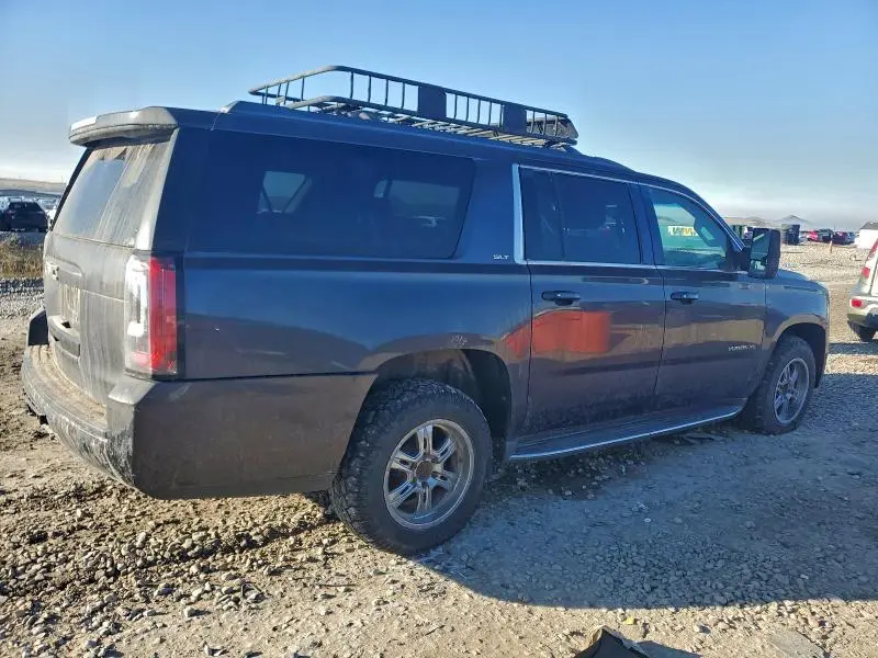 2017 GMC YUKON XL K1500 SLT  