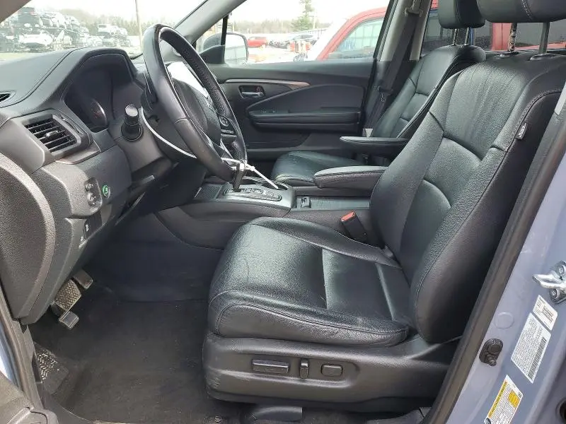 2022 HONDA PILOT SE  