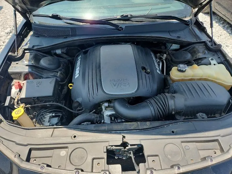 2019 CHRYSLER 300C   