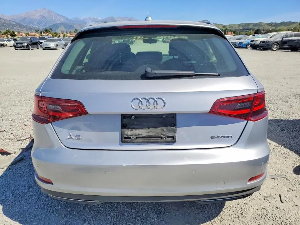 2016 AUDI A3 E-TRON PREMIUM  