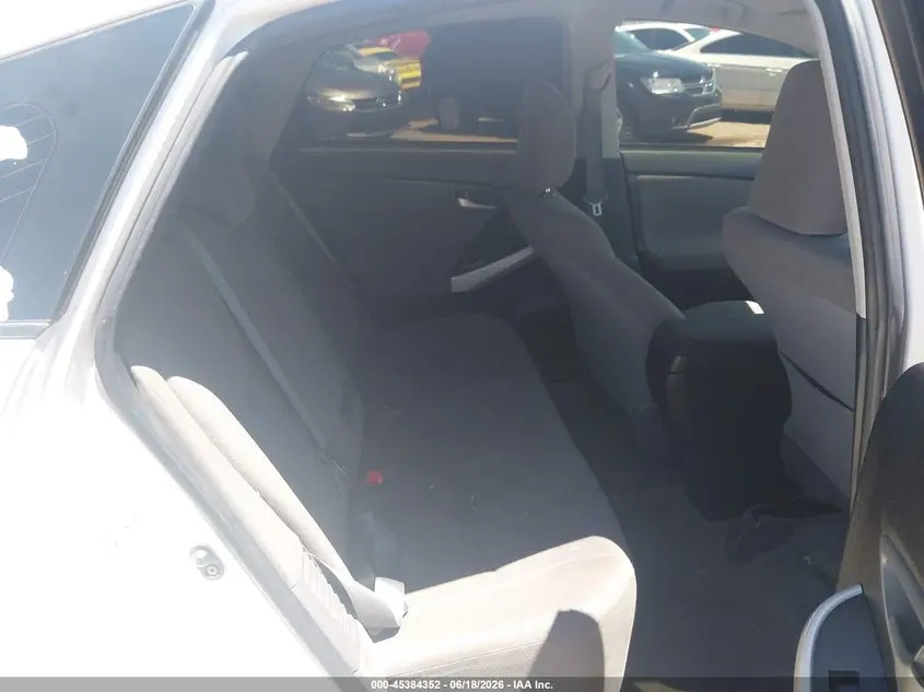 2015 TOYOTA PRIUS THREE