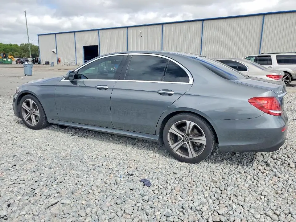 2019 MERCEDES-BENZ E 300  