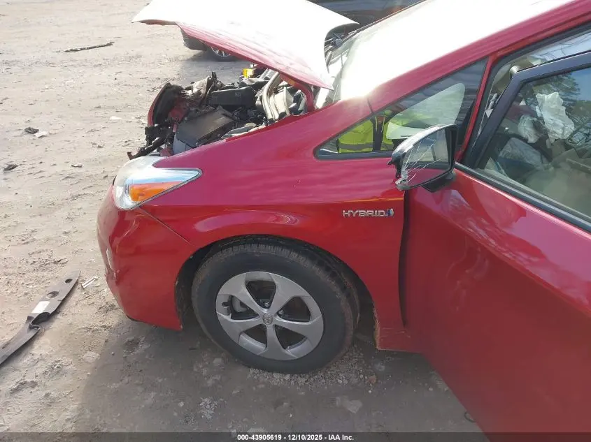 2015 TOYOTA PRIUS TWO