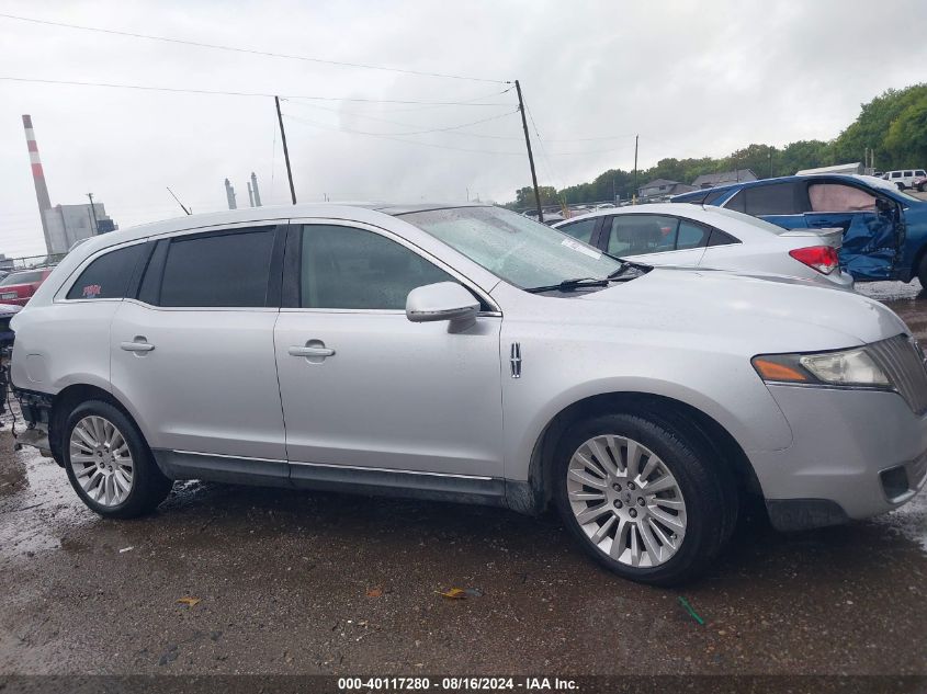 2010 LINCOLN MKT  