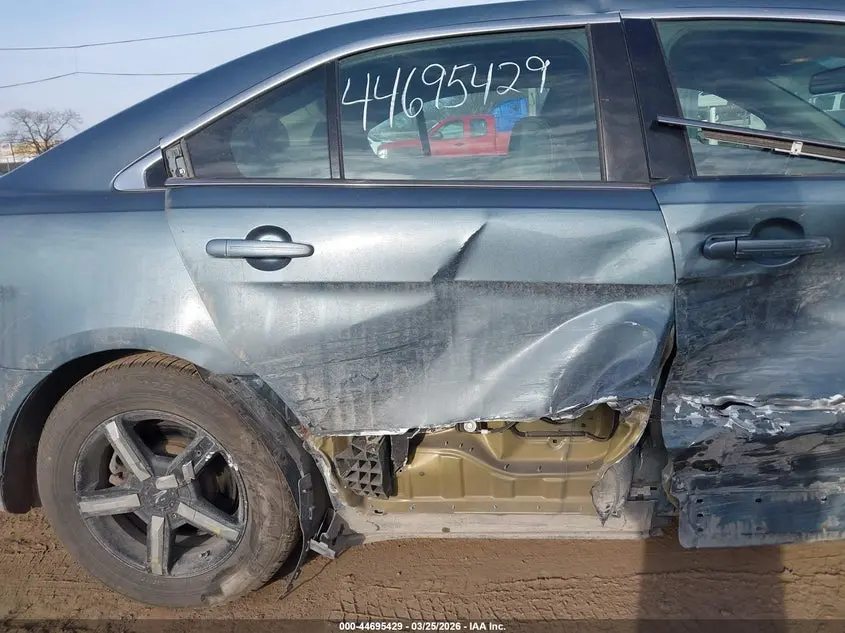 2010 FORD TAURUS LIMITED