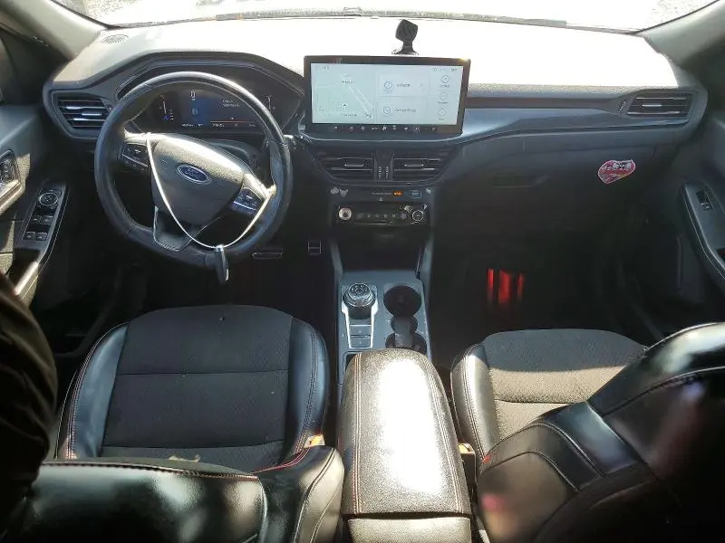 2024 FORD ESCAPE ST LINE  